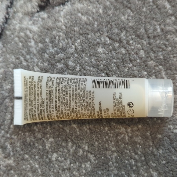 OUAI  very Mini 30 ml  Detox Shampoo travel size brand new - Picture 4 of 9